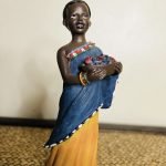 African Vintage 90’s Child with Basket Clay Statue - Image 2