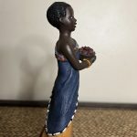 African Vintage 90’s Child with Basket Clay Statue - Image 5