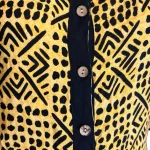 African Yellow/Orange & Black Tribal Print Vintage Blouse w/ Shell Embroidery ￼ - Image 5