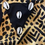 African Yellow/Orange & Black Tribal Print Vintage Blouse w/ Shell Embroidery ￼ - Image 7