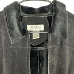 Vintage 100% Leather Black Jacket w/ Fur Interior & Collar - Image 3