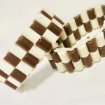 1 Traditional Unisex Brown & Ivory Flat African Artificial Coral Bead Bracelet - Image 2