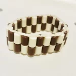 1 Traditional Unisex Brown & Ivory Flat African Artificial Coral Bead Bracelet - Image 4